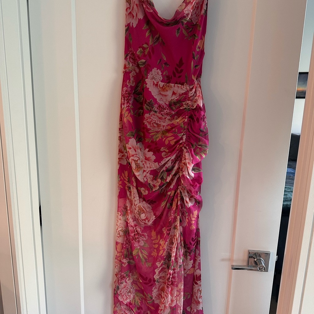 SAU LEE Freida Floral Pink MIDI
Dress